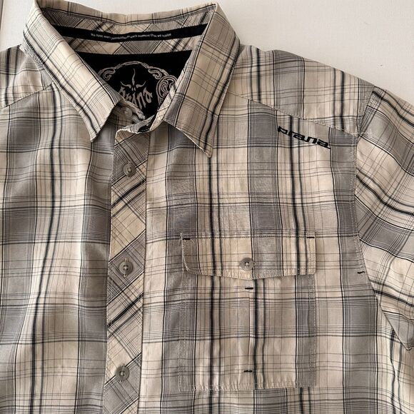 Prana Men's Short Sleeve Shirt L Grey Plaid Button Up Logo Outdoor Hiking - Picture 8 of 9